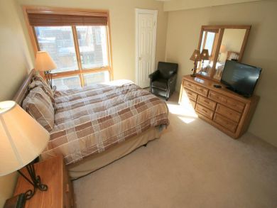 Vail Ski Vacation Condo Value Priced Three Bedrooms